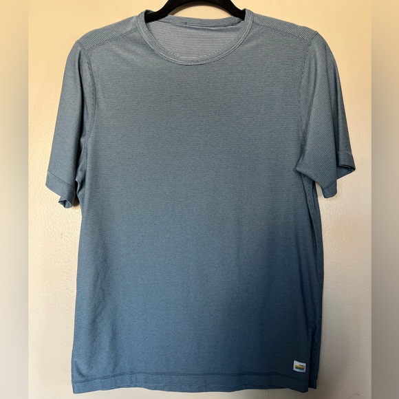 Vuori Other - Vuori Men's Slate Blue Short Sleeve Tee